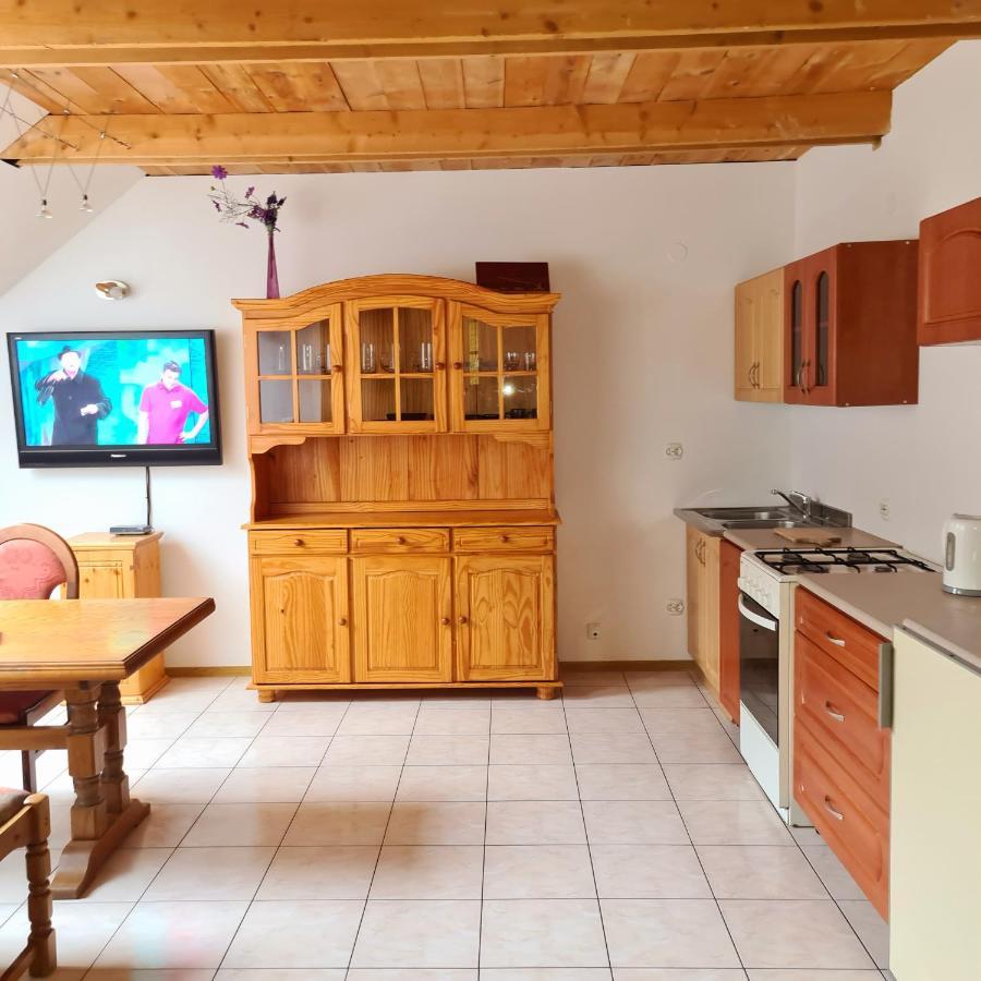 U Ingi Apartment Шиплишки Екстериор снимка